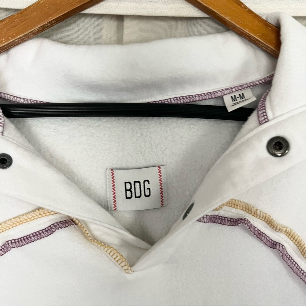 SOLD 🛑 BDG Urban Outfitters Ted Popover Sweatshirt - Picture 9 of 11